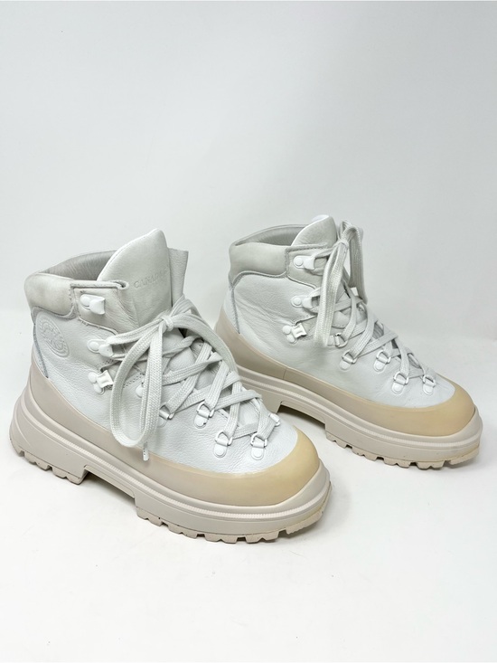 Canada Goose Shoes - Canada Goose Journey Boot White Leather Lace Up Snow Boot size 8.5 US